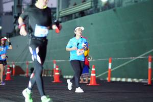 BIB: 6375
                            <button type="button" onclick="openModal(3343509)" class="btn btn-primary btn-sm float-right btn-popup" data-toggle="modal" data-target=".modal-high-quality">
                        <i class="fas fa-shopping-cart"></i> Add to Cart
                    </button>
                                            <button type="button" onclick="isThisMe(3343509, true)" class="btn btn-success btn-sm float-right btn-popup btn-isme hidden" data-toggle="tooltip" data-placement="bottom" title="นี่คือรูปของคุณใช่ไหม คลิกที่นี่เพื่อเอาเข้าอัลบั้ม">
                        <i class="fas fa-plus"></i> Add to album
                    </button>
                    <button type="button" onclick="isThisMe(3343509, false)" class="btn btn-warning btn-sm float-right btn-popup btn-isnotme hidden">
                        <i class="fas fa-ban"></i> Remove from album
                    </button>