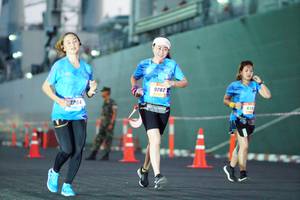 BIB: 9282, 7234
                            <button type="button" onclick="openModal(3342500)" class="btn btn-primary btn-sm float-right btn-popup" data-toggle="modal" data-target=".modal-high-quality">
                        <i class="fas fa-shopping-cart"></i> Add to Cart
                    </button>
                                            <button type="button" onclick="isThisMe(3342500, true)" class="btn btn-success btn-sm float-right btn-popup btn-isme hidden" data-toggle="tooltip" data-placement="bottom" title="นี่คือรูปของคุณใช่ไหม คลิกที่นี่เพื่อเอาเข้าอัลบั้ม">
                        <i class="fas fa-plus"></i> Add to album
                    </button>
                    <button type="button" onclick="isThisMe(3342500, false)" class="btn btn-warning btn-sm float-right btn-popup btn-isnotme hidden">
                        <i class="fas fa-ban"></i> Remove from album
                    </button>