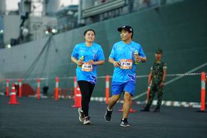 BIB: 8196, 8506
                            <button type="button" onclick="openModal(3340722)" class="btn btn-primary btn-sm float-right btn-popup" data-toggle="modal" data-target=".modal-high-quality">
                        <i class="fas fa-shopping-cart"></i> Add to Cart
                    </button>
                                            <button type="button" onclick="isThisMe(3340722, true)" class="btn btn-success btn-sm float-right btn-popup btn-isme hidden" data-toggle="tooltip" data-placement="bottom" title="นี่คือรูปของคุณใช่ไหม คลิกที่นี่เพื่อเอาเข้าอัลบั้ม">
                        <i class="fas fa-plus"></i> Add to album
                    </button>
                    <button type="button" onclick="isThisMe(3340722, false)" class="btn btn-warning btn-sm float-right btn-popup btn-isnotme hidden">
                        <i class="fas fa-ban"></i> Remove from album
                    </button>