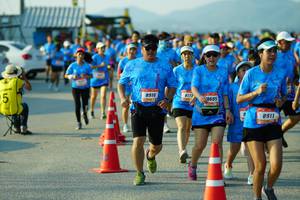 BIB: 8910, 9173, 8911
                            <button type="button" onclick="openModal(3330899)" class="btn btn-primary btn-sm float-right btn-popup" data-toggle="modal" data-target=".modal-high-quality">
                        <i class="fas fa-shopping-cart"></i> Add to Cart
                    </button>
                                            <button type="button" onclick="isThisMe(3330899, true)" class="btn btn-success btn-sm float-right btn-popup btn-isme hidden" data-toggle="tooltip" data-placement="bottom" title="นี่คือรูปของคุณใช่ไหม คลิกที่นี่เพื่อเอาเข้าอัลบั้ม">
                        <i class="fas fa-plus"></i> Add to album
                    </button>
                    <button type="button" onclick="isThisMe(3330899, false)" class="btn btn-warning btn-sm float-right btn-popup btn-isnotme hidden">
                        <i class="fas fa-ban"></i> Remove from album
                    </button>