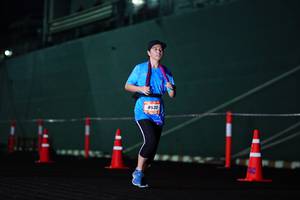 BIB: 8530
                            <button type="button" onclick="openModal(3344211)" class="btn btn-primary btn-sm float-right btn-popup" data-toggle="modal" data-target=".modal-high-quality">
                        <i class="fas fa-shopping-cart"></i> Add to Cart
                    </button>
                                            <button type="button" onclick="isThisMe(3344211, true)" class="btn btn-success btn-sm float-right btn-popup btn-isme hidden" data-toggle="tooltip" data-placement="bottom" title="นี่คือรูปของคุณใช่ไหม คลิกที่นี่เพื่อเอาเข้าอัลบั้ม">
                        <i class="fas fa-plus"></i> Add to album
                    </button>
                    <button type="button" onclick="isThisMe(3344211, false)" class="btn btn-warning btn-sm float-right btn-popup btn-isnotme hidden">
                        <i class="fas fa-ban"></i> Remove from album
                    </button>