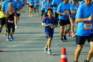 BIB: 8306
                            <button type="button" onclick="openModal(3331035)" class="btn btn-primary btn-sm float-right btn-popup" data-toggle="modal" data-target=".modal-high-quality">
                        <i class="fas fa-shopping-cart"></i> Add to Cart
                    </button>
                                            <button type="button" onclick="isThisMe(3331035, true)" class="btn btn-success btn-sm float-right btn-popup btn-isme hidden" data-toggle="tooltip" data-placement="bottom" title="นี่คือรูปของคุณใช่ไหม คลิกที่นี่เพื่อเอาเข้าอัลบั้ม">
                        <i class="fas fa-plus"></i> Add to album
                    </button>
                    <button type="button" onclick="isThisMe(3331035, false)" class="btn btn-warning btn-sm float-right btn-popup btn-isnotme hidden">
                        <i class="fas fa-ban"></i> Remove from album
                    </button>