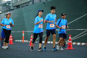 BIB: 8725, 9857
                            <button type="button" onclick="openModal(3380628)" class="btn btn-primary btn-sm float-right btn-popup" data-toggle="modal" data-target=".modal-high-quality">
                        <i class="fas fa-shopping-cart"></i> Add to Cart
                    </button>
                                            <button type="button" onclick="isThisMe(3380628, true)" class="btn btn-success btn-sm float-right btn-popup btn-isme hidden" data-toggle="tooltip" data-placement="bottom" title="นี่คือรูปของคุณใช่ไหม คลิกที่นี่เพื่อเอาเข้าอัลบั้ม">
                        <i class="fas fa-plus"></i> Add to album
                    </button>
                    <button type="button" onclick="isThisMe(3380628, false)" class="btn btn-warning btn-sm float-right btn-popup btn-isnotme hidden">
                        <i class="fas fa-ban"></i> Remove from album
                    </button>