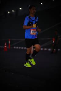 BIB: 8992
                            <button type="button" onclick="openModal(3229215)" class="btn btn-primary btn-sm float-right btn-popup" data-toggle="modal" data-target=".modal-high-quality">
                        <i class="fas fa-shopping-cart"></i> Add to Cart
                    </button>
                                            <button type="button" onclick="isThisMe(3229215, true)" class="btn btn-success btn-sm float-right btn-popup btn-isme hidden" data-toggle="tooltip" data-placement="bottom" title="นี่คือรูปของคุณใช่ไหม คลิกที่นี่เพื่อเอาเข้าอัลบั้ม">
                        <i class="fas fa-plus"></i> Add to album
                    </button>
                    <button type="button" onclick="isThisMe(3229215, false)" class="btn btn-warning btn-sm float-right btn-popup btn-isnotme hidden">
                        <i class="fas fa-ban"></i> Remove from album
                    </button>