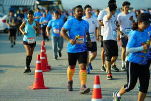 BIB: 386
                            <button type="button" onclick="openModal(3231489)" class="btn btn-primary btn-sm float-right btn-popup" data-toggle="modal" data-target=".modal-high-quality">
                        <i class="fas fa-shopping-cart"></i> Add to Cart
                    </button>
                                            <button type="button" onclick="isThisMe(3231489, true)" class="btn btn-success btn-sm float-right btn-popup btn-isme hidden" data-toggle="tooltip" data-placement="bottom" title="นี่คือรูปของคุณใช่ไหม คลิกที่นี่เพื่อเอาเข้าอัลบั้ม">
                        <i class="fas fa-plus"></i> Add to album
                    </button>
                    <button type="button" onclick="isThisMe(3231489, false)" class="btn btn-warning btn-sm float-right btn-popup btn-isnotme hidden">
                        <i class="fas fa-ban"></i> Remove from album
                    </button>