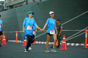 BIB: 8774, 9773
                            <button type="button" onclick="openModal(3380637)" class="btn btn-primary btn-sm float-right btn-popup" data-toggle="modal" data-target=".modal-high-quality">
                        <i class="fas fa-shopping-cart"></i> Add to Cart
                    </button>
                                            <button type="button" onclick="isThisMe(3380637, true)" class="btn btn-success btn-sm float-right btn-popup btn-isme hidden" data-toggle="tooltip" data-placement="bottom" title="นี่คือรูปของคุณใช่ไหม คลิกที่นี่เพื่อเอาเข้าอัลบั้ม">
                        <i class="fas fa-plus"></i> Add to album
                    </button>
                    <button type="button" onclick="isThisMe(3380637, false)" class="btn btn-warning btn-sm float-right btn-popup btn-isnotme hidden">
                        <i class="fas fa-ban"></i> Remove from album
                    </button>