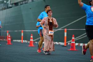 BIB: 9580
                            <button type="button" onclick="openModal(3380534)" class="btn btn-primary btn-sm float-right btn-popup" data-toggle="modal" data-target=".modal-high-quality">
                        <i class="fas fa-shopping-cart"></i> Add to Cart
                    </button>
                                            <button type="button" onclick="isThisMe(3380534, true)" class="btn btn-success btn-sm float-right btn-popup btn-isme hidden" data-toggle="tooltip" data-placement="bottom" title="นี่คือรูปของคุณใช่ไหม คลิกที่นี่เพื่อเอาเข้าอัลบั้ม">
                        <i class="fas fa-plus"></i> Add to album
                    </button>
                    <button type="button" onclick="isThisMe(3380534, false)" class="btn btn-warning btn-sm float-right btn-popup btn-isnotme hidden">
                        <i class="fas fa-ban"></i> Remove from album
                    </button>