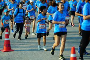 BIB: 8773, 949, 9345
                            <button type="button" onclick="openModal(3231089)" class="btn btn-primary btn-sm float-right btn-popup" data-toggle="modal" data-target=".modal-high-quality">
                        <i class="fas fa-shopping-cart"></i> Add to Cart
                    </button>
                                            <button type="button" onclick="isThisMe(3231089, true)" class="btn btn-success btn-sm float-right btn-popup btn-isme hidden" data-toggle="tooltip" data-placement="bottom" title="นี่คือรูปของคุณใช่ไหม คลิกที่นี่เพื่อเอาเข้าอัลบั้ม">
                        <i class="fas fa-plus"></i> Add to album
                    </button>
                    <button type="button" onclick="isThisMe(3231089, false)" class="btn btn-warning btn-sm float-right btn-popup btn-isnotme hidden">
                        <i class="fas fa-ban"></i> Remove from album
                    </button>