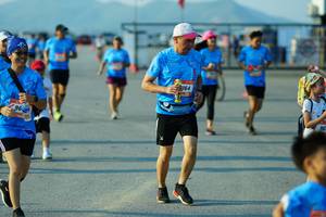 BIB: 164
                            <button type="button" onclick="openModal(3232725)" class="btn btn-primary btn-sm float-right btn-popup" data-toggle="modal" data-target=".modal-high-quality">
                        <i class="fas fa-shopping-cart"></i> Add to Cart
                    </button>
                                            <button type="button" onclick="isThisMe(3232725, true)" class="btn btn-success btn-sm float-right btn-popup btn-isme hidden" data-toggle="tooltip" data-placement="bottom" title="นี่คือรูปของคุณใช่ไหม คลิกที่นี่เพื่อเอาเข้าอัลบั้ม">
                        <i class="fas fa-plus"></i> Add to album
                    </button>
                    <button type="button" onclick="isThisMe(3232725, false)" class="btn btn-warning btn-sm float-right btn-popup btn-isnotme hidden">
                        <i class="fas fa-ban"></i> Remove from album
                    </button>