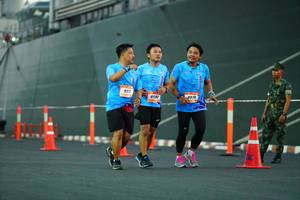 BIB: 9911, 8376, 8590
                            <button type="button" onclick="openModal(3380650)" class="btn btn-primary btn-sm float-right btn-popup" data-toggle="modal" data-target=".modal-high-quality">
                        <i class="fas fa-shopping-cart"></i> Add to Cart
                    </button>
                                            <button type="button" onclick="isThisMe(3380650, true)" class="btn btn-success btn-sm float-right btn-popup btn-isme hidden" data-toggle="tooltip" data-placement="bottom" title="นี่คือรูปของคุณใช่ไหม คลิกที่นี่เพื่อเอาเข้าอัลบั้ม">
                        <i class="fas fa-plus"></i> Add to album
                    </button>
                    <button type="button" onclick="isThisMe(3380650, false)" class="btn btn-warning btn-sm float-right btn-popup btn-isnotme hidden">
                        <i class="fas fa-ban"></i> Remove from album
                    </button>