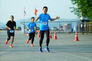 BIB: 6895
                            <button type="button" onclick="openModal(3230188)" class="btn btn-primary btn-sm float-right btn-popup" data-toggle="modal" data-target=".modal-high-quality">
                        <i class="fas fa-shopping-cart"></i> Add to Cart
                    </button>
                                            <button type="button" onclick="isThisMe(3230188, true)" class="btn btn-success btn-sm float-right btn-popup btn-isme hidden" data-toggle="tooltip" data-placement="bottom" title="นี่คือรูปของคุณใช่ไหม คลิกที่นี่เพื่อเอาเข้าอัลบั้ม">
                        <i class="fas fa-plus"></i> Add to album
                    </button>
                    <button type="button" onclick="isThisMe(3230188, false)" class="btn btn-warning btn-sm float-right btn-popup btn-isnotme hidden">
                        <i class="fas fa-ban"></i> Remove from album
                    </button>