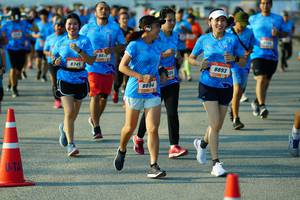 BIB: 8893, 8745
                            <button type="button" onclick="openModal(3230932)" class="btn btn-primary btn-sm float-right btn-popup" data-toggle="modal" data-target=".modal-high-quality">
                        <i class="fas fa-shopping-cart"></i> Add to Cart
                    </button>
                                            <button type="button" onclick="isThisMe(3230932, true)" class="btn btn-success btn-sm float-right btn-popup btn-isme hidden" data-toggle="tooltip" data-placement="bottom" title="นี่คือรูปของคุณใช่ไหม คลิกที่นี่เพื่อเอาเข้าอัลบั้ม">
                        <i class="fas fa-plus"></i> Add to album
                    </button>
                    <button type="button" onclick="isThisMe(3230932, false)" class="btn btn-warning btn-sm float-right btn-popup btn-isnotme hidden">
                        <i class="fas fa-ban"></i> Remove from album
                    </button>