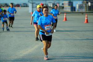 BIB: 9594
                            <button type="button" onclick="openModal(3233117)" class="btn btn-primary btn-sm float-right btn-popup" data-toggle="modal" data-target=".modal-high-quality">
                        <i class="fas fa-shopping-cart"></i> Add to Cart
                    </button>
                                            <button type="button" onclick="isThisMe(3233117, true)" class="btn btn-success btn-sm float-right btn-popup btn-isme hidden" data-toggle="tooltip" data-placement="bottom" title="นี่คือรูปของคุณใช่ไหม คลิกที่นี่เพื่อเอาเข้าอัลบั้ม">
                        <i class="fas fa-plus"></i> Add to album
                    </button>
                    <button type="button" onclick="isThisMe(3233117, false)" class="btn btn-warning btn-sm float-right btn-popup btn-isnotme hidden">
                        <i class="fas fa-ban"></i> Remove from album
                    </button>