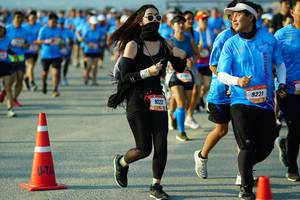 BIB: 8222, 9221, 9222
                            <button type="button" onclick="openModal(3231005)" class="btn btn-primary btn-sm float-right btn-popup" data-toggle="modal" data-target=".modal-high-quality">
                        <i class="fas fa-shopping-cart"></i> Add to Cart
                    </button>
                                            <button type="button" onclick="isThisMe(3231005, true)" class="btn btn-success btn-sm float-right btn-popup btn-isme hidden" data-toggle="tooltip" data-placement="bottom" title="นี่คือรูปของคุณใช่ไหม คลิกที่นี่เพื่อเอาเข้าอัลบั้ม">
                        <i class="fas fa-plus"></i> Add to album
                    </button>
                    <button type="button" onclick="isThisMe(3231005, false)" class="btn btn-warning btn-sm float-right btn-popup btn-isnotme hidden">
                        <i class="fas fa-ban"></i> Remove from album
                    </button>