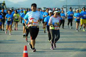 BIB: 9325, 9324
                            <button type="button" onclick="openModal(3232085)" class="btn btn-primary btn-sm float-right btn-popup" data-toggle="modal" data-target=".modal-high-quality">
                        <i class="fas fa-shopping-cart"></i> Add to Cart
                    </button>
                                            <button type="button" onclick="isThisMe(3232085, true)" class="btn btn-success btn-sm float-right btn-popup btn-isme hidden" data-toggle="tooltip" data-placement="bottom" title="นี่คือรูปของคุณใช่ไหม คลิกที่นี่เพื่อเอาเข้าอัลบั้ม">
                        <i class="fas fa-plus"></i> Add to album
                    </button>
                    <button type="button" onclick="isThisMe(3232085, false)" class="btn btn-warning btn-sm float-right btn-popup btn-isnotme hidden">
                        <i class="fas fa-ban"></i> Remove from album
                    </button>