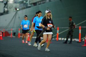 BIB: 8800
                            <button type="button" onclick="openModal(3380590)" class="btn btn-primary btn-sm float-right btn-popup" data-toggle="modal" data-target=".modal-high-quality">
                        <i class="fas fa-shopping-cart"></i> Add to Cart
                    </button>
                                            <button type="button" onclick="isThisMe(3380590, true)" class="btn btn-success btn-sm float-right btn-popup btn-isme hidden" data-toggle="tooltip" data-placement="bottom" title="นี่คือรูปของคุณใช่ไหม คลิกที่นี่เพื่อเอาเข้าอัลบั้ม">
                        <i class="fas fa-plus"></i> Add to album
                    </button>
                    <button type="button" onclick="isThisMe(3380590, false)" class="btn btn-warning btn-sm float-right btn-popup btn-isnotme hidden">
                        <i class="fas fa-ban"></i> Remove from album
                    </button>