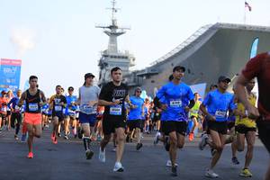 BIB: 6749, 6504, 6758
                            <button type="button" onclick="openModal(3160401)" class="btn btn-primary btn-sm float-right btn-popup" data-toggle="modal" data-target=".modal-high-quality">
                        <i class="fas fa-shopping-cart"></i> Add to Cart
                    </button>
                                            <button type="button" onclick="isThisMe(3160401, true)" class="btn btn-success btn-sm float-right btn-popup btn-isme hidden" data-toggle="tooltip" data-placement="bottom" title="นี่คือรูปของคุณใช่ไหม คลิกที่นี่เพื่อเอาเข้าอัลบั้ม">
                        <i class="fas fa-plus"></i> Add to album
                    </button>
                    <button type="button" onclick="isThisMe(3160401, false)" class="btn btn-warning btn-sm float-right btn-popup btn-isnotme hidden">
                        <i class="fas fa-ban"></i> Remove from album
                    </button>