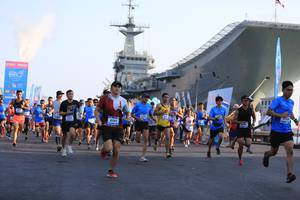 BIB: 
                            <button type="button" onclick="openModal(3160379)" class="btn btn-primary btn-sm float-right btn-popup" data-toggle="modal" data-target=".modal-high-quality">
                        <i class="fas fa-shopping-cart"></i> Add to Cart
                    </button>
                                            <button type="button" onclick="isThisMe(3160379, true)" class="btn btn-success btn-sm float-right btn-popup btn-isme hidden" data-toggle="tooltip" data-placement="bottom" title="นี่คือรูปของคุณใช่ไหม คลิกที่นี่เพื่อเอาเข้าอัลบั้ม">
                        <i class="fas fa-plus"></i> Add to album
                    </button>
                    <button type="button" onclick="isThisMe(3160379, false)" class="btn btn-warning btn-sm float-right btn-popup btn-isnotme hidden">
                        <i class="fas fa-ban"></i> Remove from album
                    </button>