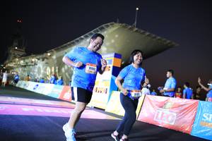 BIB: 9192
                            <button type="button" onclick="openModal(3163205)" class="btn btn-primary btn-sm float-right btn-popup" data-toggle="modal" data-target=".modal-high-quality">
                        <i class="fas fa-shopping-cart"></i> Add to Cart
                    </button>
                                            <button type="button" onclick="isThisMe(3163205, true)" class="btn btn-success btn-sm float-right btn-popup btn-isme hidden" data-toggle="tooltip" data-placement="bottom" title="นี่คือรูปของคุณใช่ไหม คลิกที่นี่เพื่อเอาเข้าอัลบั้ม">
                        <i class="fas fa-plus"></i> Add to album
                    </button>
                    <button type="button" onclick="isThisMe(3163205, false)" class="btn btn-warning btn-sm float-right btn-popup btn-isnotme hidden">
                        <i class="fas fa-ban"></i> Remove from album
                    </button>