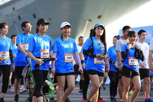 BIB: 924, 9243, 9496, 8475
                            <button type="button" onclick="openModal(3160675)" class="btn btn-primary btn-sm float-right btn-popup" data-toggle="modal" data-target=".modal-high-quality">
                        <i class="fas fa-shopping-cart"></i> Add to Cart
                    </button>
                                            <button type="button" onclick="isThisMe(3160675, true)" class="btn btn-success btn-sm float-right btn-popup btn-isme hidden" data-toggle="tooltip" data-placement="bottom" title="นี่คือรูปของคุณใช่ไหม คลิกที่นี่เพื่อเอาเข้าอัลบั้ม">
                        <i class="fas fa-plus"></i> Add to album
                    </button>
                    <button type="button" onclick="isThisMe(3160675, false)" class="btn btn-warning btn-sm float-right btn-popup btn-isnotme hidden">
                        <i class="fas fa-ban"></i> Remove from album
                    </button>