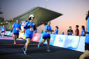 BIB: 
                            <button type="button" onclick="openModal(3161550)" class="btn btn-primary btn-sm float-right btn-popup" data-toggle="modal" data-target=".modal-high-quality">
                        <i class="fas fa-shopping-cart"></i> Add to Cart
                    </button>
                                            <button type="button" onclick="isThisMe(3161550, true)" class="btn btn-success btn-sm float-right btn-popup btn-isme hidden" data-toggle="tooltip" data-placement="bottom" title="นี่คือรูปของคุณใช่ไหม คลิกที่นี่เพื่อเอาเข้าอัลบั้ม">
                        <i class="fas fa-plus"></i> Add to album
                    </button>
                    <button type="button" onclick="isThisMe(3161550, false)" class="btn btn-warning btn-sm float-right btn-popup btn-isnotme hidden">
                        <i class="fas fa-ban"></i> Remove from album
                    </button>