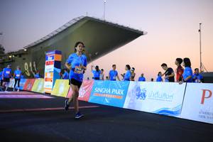 BIB: 100
                            <button type="button" onclick="openModal(3161007)" class="btn btn-primary btn-sm float-right btn-popup" data-toggle="modal" data-target=".modal-high-quality">
                        <i class="fas fa-shopping-cart"></i> Add to Cart
                    </button>
                                            <button type="button" onclick="isThisMe(3161007, true)" class="btn btn-success btn-sm float-right btn-popup btn-isme hidden" data-toggle="tooltip" data-placement="bottom" title="นี่คือรูปของคุณใช่ไหม คลิกที่นี่เพื่อเอาเข้าอัลบั้ม">
                        <i class="fas fa-plus"></i> Add to album
                    </button>
                    <button type="button" onclick="isThisMe(3161007, false)" class="btn btn-warning btn-sm float-right btn-popup btn-isnotme hidden">
                        <i class="fas fa-ban"></i> Remove from album
                    </button>