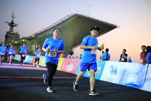 BIB: 8508
                            <button type="button" onclick="openModal(3160944)" class="btn btn-primary btn-sm float-right btn-popup" data-toggle="modal" data-target=".modal-high-quality">
                        <i class="fas fa-shopping-cart"></i> Add to Cart
                    </button>
                                            <button type="button" onclick="isThisMe(3160944, true)" class="btn btn-success btn-sm float-right btn-popup btn-isme hidden" data-toggle="tooltip" data-placement="bottom" title="นี่คือรูปของคุณใช่ไหม คลิกที่นี่เพื่อเอาเข้าอัลบั้ม">
                        <i class="fas fa-plus"></i> Add to album
                    </button>
                    <button type="button" onclick="isThisMe(3160944, false)" class="btn btn-warning btn-sm float-right btn-popup btn-isnotme hidden">
                        <i class="fas fa-ban"></i> Remove from album
                    </button>