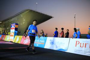 BIB: 100
                            <button type="button" onclick="openModal(3161943)" class="btn btn-primary btn-sm float-right btn-popup" data-toggle="modal" data-target=".modal-high-quality">
                        <i class="fas fa-shopping-cart"></i> Add to Cart
                    </button>
                                            <button type="button" onclick="isThisMe(3161943, true)" class="btn btn-success btn-sm float-right btn-popup btn-isme hidden" data-toggle="tooltip" data-placement="bottom" title="นี่คือรูปของคุณใช่ไหม คลิกที่นี่เพื่อเอาเข้าอัลบั้ม">
                        <i class="fas fa-plus"></i> Add to album
                    </button>
                    <button type="button" onclick="isThisMe(3161943, false)" class="btn btn-warning btn-sm float-right btn-popup btn-isnotme hidden">
                        <i class="fas fa-ban"></i> Remove from album
                    </button>