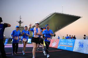 BIB: 5513
                            <button type="button" onclick="openModal(3160819)" class="btn btn-primary btn-sm float-right btn-popup" data-toggle="modal" data-target=".modal-high-quality">
                        <i class="fas fa-shopping-cart"></i> Add to Cart
                    </button>
                                            <button type="button" onclick="isThisMe(3160819, true)" class="btn btn-success btn-sm float-right btn-popup btn-isme hidden" data-toggle="tooltip" data-placement="bottom" title="นี่คือรูปของคุณใช่ไหม คลิกที่นี่เพื่อเอาเข้าอัลบั้ม">
                        <i class="fas fa-plus"></i> Add to album
                    </button>
                    <button type="button" onclick="isThisMe(3160819, false)" class="btn btn-warning btn-sm float-right btn-popup btn-isnotme hidden">
                        <i class="fas fa-ban"></i> Remove from album
                    </button>