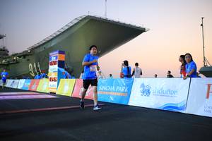 BIB: 100
                            <button type="button" onclick="openModal(3160879)" class="btn btn-primary btn-sm float-right btn-popup" data-toggle="modal" data-target=".modal-high-quality">
                        <i class="fas fa-shopping-cart"></i> Add to Cart
                    </button>
                                            <button type="button" onclick="isThisMe(3160879, true)" class="btn btn-success btn-sm float-right btn-popup btn-isme hidden" data-toggle="tooltip" data-placement="bottom" title="นี่คือรูปของคุณใช่ไหม คลิกที่นี่เพื่อเอาเข้าอัลบั้ม">
                        <i class="fas fa-plus"></i> Add to album
                    </button>
                    <button type="button" onclick="isThisMe(3160879, false)" class="btn btn-warning btn-sm float-right btn-popup btn-isnotme hidden">
                        <i class="fas fa-ban"></i> Remove from album
                    </button>