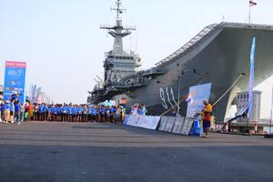 BIB: 
                            <button type="button" onclick="openModal(3160345)" class="btn btn-primary btn-sm float-right btn-popup" data-toggle="modal" data-target=".modal-high-quality">
                        <i class="fas fa-shopping-cart"></i> Add to Cart
                    </button>
                                            <button type="button" onclick="isThisMe(3160345, true)" class="btn btn-success btn-sm float-right btn-popup btn-isme hidden" data-toggle="tooltip" data-placement="bottom" title="นี่คือรูปของคุณใช่ไหม คลิกที่นี่เพื่อเอาเข้าอัลบั้ม">
                        <i class="fas fa-plus"></i> Add to album
                    </button>
                    <button type="button" onclick="isThisMe(3160345, false)" class="btn btn-warning btn-sm float-right btn-popup btn-isnotme hidden">
                        <i class="fas fa-ban"></i> Remove from album
                    </button>