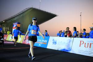 BIB: 9322
                            <button type="button" onclick="openModal(3161372)" class="btn btn-primary btn-sm float-right btn-popup" data-toggle="modal" data-target=".modal-high-quality">
                        <i class="fas fa-shopping-cart"></i> Add to Cart
                    </button>
                                            <button type="button" onclick="isThisMe(3161372, true)" class="btn btn-success btn-sm float-right btn-popup btn-isme hidden" data-toggle="tooltip" data-placement="bottom" title="นี่คือรูปของคุณใช่ไหม คลิกที่นี่เพื่อเอาเข้าอัลบั้ม">
                        <i class="fas fa-plus"></i> Add to album
                    </button>
                    <button type="button" onclick="isThisMe(3161372, false)" class="btn btn-warning btn-sm float-right btn-popup btn-isnotme hidden">
                        <i class="fas fa-ban"></i> Remove from album
                    </button>