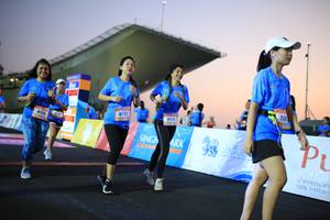 BIB: 8574, 100
                            <button type="button" onclick="openModal(3161144)" class="btn btn-primary btn-sm float-right btn-popup" data-toggle="modal" data-target=".modal-high-quality">
                        <i class="fas fa-shopping-cart"></i> Add to Cart
                    </button>
                                            <button type="button" onclick="isThisMe(3161144, true)" class="btn btn-success btn-sm float-right btn-popup btn-isme hidden" data-toggle="tooltip" data-placement="bottom" title="นี่คือรูปของคุณใช่ไหม คลิกที่นี่เพื่อเอาเข้าอัลบั้ม">
                        <i class="fas fa-plus"></i> Add to album
                    </button>
                    <button type="button" onclick="isThisMe(3161144, false)" class="btn btn-warning btn-sm float-right btn-popup btn-isnotme hidden">
                        <i class="fas fa-ban"></i> Remove from album
                    </button>