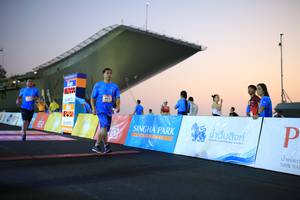 BIB: 100
                            <button type="button" onclick="openModal(3160878)" class="btn btn-primary btn-sm float-right btn-popup" data-toggle="modal" data-target=".modal-high-quality">
                        <i class="fas fa-shopping-cart"></i> Add to Cart
                    </button>
                                            <button type="button" onclick="isThisMe(3160878, true)" class="btn btn-success btn-sm float-right btn-popup btn-isme hidden" data-toggle="tooltip" data-placement="bottom" title="นี่คือรูปของคุณใช่ไหม คลิกที่นี่เพื่อเอาเข้าอัลบั้ม">
                        <i class="fas fa-plus"></i> Add to album
                    </button>
                    <button type="button" onclick="isThisMe(3160878, false)" class="btn btn-warning btn-sm float-right btn-popup btn-isnotme hidden">
                        <i class="fas fa-ban"></i> Remove from album
                    </button>