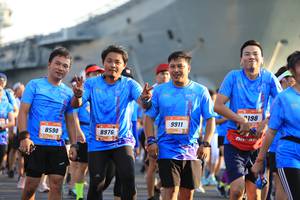 BIB: 198, 9911, 8590, 8976
                            <button type="button" onclick="openModal(3160534)" class="btn btn-primary btn-sm float-right btn-popup" data-toggle="modal" data-target=".modal-high-quality">
                        <i class="fas fa-shopping-cart"></i> Add to Cart
                    </button>
                                            <button type="button" onclick="isThisMe(3160534, true)" class="btn btn-success btn-sm float-right btn-popup btn-isme hidden" data-toggle="tooltip" data-placement="bottom" title="นี่คือรูปของคุณใช่ไหม คลิกที่นี่เพื่อเอาเข้าอัลบั้ม">
                        <i class="fas fa-plus"></i> Add to album
                    </button>
                    <button type="button" onclick="isThisMe(3160534, false)" class="btn btn-warning btn-sm float-right btn-popup btn-isnotme hidden">
                        <i class="fas fa-ban"></i> Remove from album
                    </button>