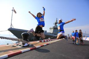 BIB: 
                            <button type="button" onclick="openModal(3160289)" class="btn btn-primary btn-sm float-right btn-popup" data-toggle="modal" data-target=".modal-high-quality">
                        <i class="fas fa-shopping-cart"></i> Add to Cart
                    </button>
                                            <button type="button" onclick="isThisMe(3160289, true)" class="btn btn-success btn-sm float-right btn-popup btn-isme hidden" data-toggle="tooltip" data-placement="bottom" title="นี่คือรูปของคุณใช่ไหม คลิกที่นี่เพื่อเอาเข้าอัลบั้ม">
                        <i class="fas fa-plus"></i> Add to album
                    </button>
                    <button type="button" onclick="isThisMe(3160289, false)" class="btn btn-warning btn-sm float-right btn-popup btn-isnotme hidden">
                        <i class="fas fa-ban"></i> Remove from album
                    </button>