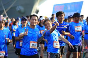 BIB: 8512, 9660, 8262
                            <button type="button" onclick="openModal(3160473)" class="btn btn-primary btn-sm float-right btn-popup" data-toggle="modal" data-target=".modal-high-quality">
                        <i class="fas fa-shopping-cart"></i> Add to Cart
                    </button>
                                            <button type="button" onclick="isThisMe(3160473, true)" class="btn btn-success btn-sm float-right btn-popup btn-isme hidden" data-toggle="tooltip" data-placement="bottom" title="นี่คือรูปของคุณใช่ไหม คลิกที่นี่เพื่อเอาเข้าอัลบั้ม">
                        <i class="fas fa-plus"></i> Add to album
                    </button>
                    <button type="button" onclick="isThisMe(3160473, false)" class="btn btn-warning btn-sm float-right btn-popup btn-isnotme hidden">
                        <i class="fas fa-ban"></i> Remove from album
                    </button>