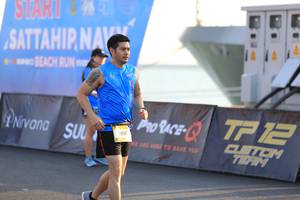 BIB: 995
                            <button type="button" onclick="openModal(3160771)" class="btn btn-primary btn-sm float-right btn-popup" data-toggle="modal" data-target=".modal-high-quality">
                        <i class="fas fa-shopping-cart"></i> Add to Cart
                    </button>
                                            <button type="button" onclick="isThisMe(3160771, true)" class="btn btn-success btn-sm float-right btn-popup btn-isme hidden" data-toggle="tooltip" data-placement="bottom" title="นี่คือรูปของคุณใช่ไหม คลิกที่นี่เพื่อเอาเข้าอัลบั้ม">
                        <i class="fas fa-plus"></i> Add to album
                    </button>
                    <button type="button" onclick="isThisMe(3160771, false)" class="btn btn-warning btn-sm float-right btn-popup btn-isnotme hidden">
                        <i class="fas fa-ban"></i> Remove from album
                    </button>