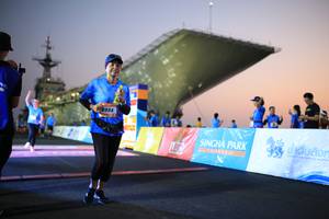 BIB: 934
                            <button type="button" onclick="openModal(3161497)" class="btn btn-primary btn-sm float-right btn-popup" data-toggle="modal" data-target=".modal-high-quality">
                        <i class="fas fa-shopping-cart"></i> Add to Cart
                    </button>
                                            <button type="button" onclick="isThisMe(3161497, true)" class="btn btn-success btn-sm float-right btn-popup btn-isme hidden" data-toggle="tooltip" data-placement="bottom" title="นี่คือรูปของคุณใช่ไหม คลิกที่นี่เพื่อเอาเข้าอัลบั้ม">
                        <i class="fas fa-plus"></i> Add to album
                    </button>
                    <button type="button" onclick="isThisMe(3161497, false)" class="btn btn-warning btn-sm float-right btn-popup btn-isnotme hidden">
                        <i class="fas fa-ban"></i> Remove from album
                    </button>