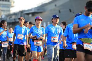 BIB: 8450, 9812, 8288, 8448, 8033
                            <button type="button" onclick="openModal(3160637)" class="btn btn-primary btn-sm float-right btn-popup" data-toggle="modal" data-target=".modal-high-quality">
                        <i class="fas fa-shopping-cart"></i> Add to Cart
                    </button>
                                            <button type="button" onclick="isThisMe(3160637, true)" class="btn btn-success btn-sm float-right btn-popup btn-isme hidden" data-toggle="tooltip" data-placement="bottom" title="นี่คือรูปของคุณใช่ไหม คลิกที่นี่เพื่อเอาเข้าอัลบั้ม">
                        <i class="fas fa-plus"></i> Add to album
                    </button>
                    <button type="button" onclick="isThisMe(3160637, false)" class="btn btn-warning btn-sm float-right btn-popup btn-isnotme hidden">
                        <i class="fas fa-ban"></i> Remove from album
                    </button>