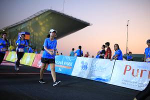 BIB: 100
                            <button type="button" onclick="openModal(3161140)" class="btn btn-primary btn-sm float-right btn-popup" data-toggle="modal" data-target=".modal-high-quality">
                        <i class="fas fa-shopping-cart"></i> Add to Cart
                    </button>
                                            <button type="button" onclick="isThisMe(3161140, true)" class="btn btn-success btn-sm float-right btn-popup btn-isme hidden" data-toggle="tooltip" data-placement="bottom" title="นี่คือรูปของคุณใช่ไหม คลิกที่นี่เพื่อเอาเข้าอัลบั้ม">
                        <i class="fas fa-plus"></i> Add to album
                    </button>
                    <button type="button" onclick="isThisMe(3161140, false)" class="btn btn-warning btn-sm float-right btn-popup btn-isnotme hidden">
                        <i class="fas fa-ban"></i> Remove from album
                    </button>