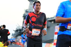 BIB: 9585
                            <button type="button" onclick="openModal(3124649)" class="btn btn-primary btn-sm float-right btn-popup" data-toggle="modal" data-target=".modal-high-quality">
                        <i class="fas fa-shopping-cart"></i> Add to Cart
                    </button>
                                            <button type="button" onclick="isThisMe(3124649, true)" class="btn btn-success btn-sm float-right btn-popup btn-isme hidden" data-toggle="tooltip" data-placement="bottom" title="นี่คือรูปของคุณใช่ไหม คลิกที่นี่เพื่อเอาเข้าอัลบั้ม">
                        <i class="fas fa-plus"></i> Add to album
                    </button>
                    <button type="button" onclick="isThisMe(3124649, false)" class="btn btn-warning btn-sm float-right btn-popup btn-isnotme hidden">
                        <i class="fas fa-ban"></i> Remove from album
                    </button>