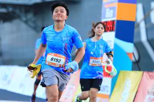 BIB: 9344, 8192
                            <button type="button" onclick="openModal(3124034)" class="btn btn-primary btn-sm float-right btn-popup" data-toggle="modal" data-target=".modal-high-quality">
                        <i class="fas fa-shopping-cart"></i> Add to Cart
                    </button>
                                            <button type="button" onclick="isThisMe(3124034, true)" class="btn btn-success btn-sm float-right btn-popup btn-isme hidden" data-toggle="tooltip" data-placement="bottom" title="นี่คือรูปของคุณใช่ไหม คลิกที่นี่เพื่อเอาเข้าอัลบั้ม">
                        <i class="fas fa-plus"></i> Add to album
                    </button>
                    <button type="button" onclick="isThisMe(3124034, false)" class="btn btn-warning btn-sm float-right btn-popup btn-isnotme hidden">
                        <i class="fas fa-ban"></i> Remove from album
                    </button>