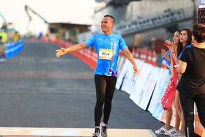 BIB: 9514
                            <button type="button" onclick="openModal(3113402)" class="btn btn-primary btn-sm float-right btn-popup" data-toggle="modal" data-target=".modal-high-quality">
                        <i class="fas fa-shopping-cart"></i> Add to Cart
                    </button>
                                            <button type="button" onclick="isThisMe(3113402, true)" class="btn btn-success btn-sm float-right btn-popup btn-isme hidden" data-toggle="tooltip" data-placement="bottom" title="นี่คือรูปของคุณใช่ไหม คลิกที่นี่เพื่อเอาเข้าอัลบั้ม">
                        <i class="fas fa-plus"></i> Add to album
                    </button>
                    <button type="button" onclick="isThisMe(3113402, false)" class="btn btn-warning btn-sm float-right btn-popup btn-isnotme hidden">
                        <i class="fas fa-ban"></i> Remove from album
                    </button>