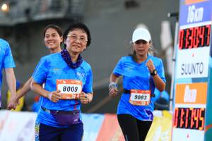 BIB: 8009, 9083
                            <button type="button" onclick="openModal(3131527)" class="btn btn-primary btn-sm float-right btn-popup" data-toggle="modal" data-target=".modal-high-quality">
                        <i class="fas fa-shopping-cart"></i> Add to Cart
                    </button>
                                            <button type="button" onclick="isThisMe(3131527, true)" class="btn btn-success btn-sm float-right btn-popup btn-isme hidden" data-toggle="tooltip" data-placement="bottom" title="นี่คือรูปของคุณใช่ไหม คลิกที่นี่เพื่อเอาเข้าอัลบั้ม">
                        <i class="fas fa-plus"></i> Add to album
                    </button>
                    <button type="button" onclick="isThisMe(3131527, false)" class="btn btn-warning btn-sm float-right btn-popup btn-isnotme hidden">
                        <i class="fas fa-ban"></i> Remove from album
                    </button>