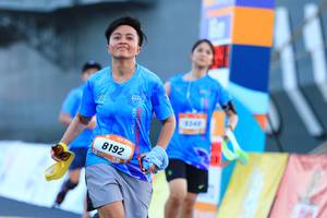 BIB: 8192
                            <button type="button" onclick="openModal(3124042)" class="btn btn-primary btn-sm float-right btn-popup" data-toggle="modal" data-target=".modal-high-quality">
                        <i class="fas fa-shopping-cart"></i> Add to Cart
                    </button>
                                            <button type="button" onclick="isThisMe(3124042, true)" class="btn btn-success btn-sm float-right btn-popup btn-isme hidden" data-toggle="tooltip" data-placement="bottom" title="นี่คือรูปของคุณใช่ไหม คลิกที่นี่เพื่อเอาเข้าอัลบั้ม">
                        <i class="fas fa-plus"></i> Add to album
                    </button>
                    <button type="button" onclick="isThisMe(3124042, false)" class="btn btn-warning btn-sm float-right btn-popup btn-isnotme hidden">
                        <i class="fas fa-ban"></i> Remove from album
                    </button>