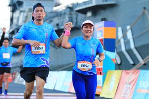 BIB: 8852
                            <button type="button" onclick="openModal(3110371)" class="btn btn-primary btn-sm float-right btn-popup" data-toggle="modal" data-target=".modal-high-quality">
                        <i class="fas fa-shopping-cart"></i> Add to Cart
                    </button>
                                            <button type="button" onclick="isThisMe(3110371, true)" class="btn btn-success btn-sm float-right btn-popup btn-isme hidden" data-toggle="tooltip" data-placement="bottom" title="นี่คือรูปของคุณใช่ไหม คลิกที่นี่เพื่อเอาเข้าอัลบั้ม">
                        <i class="fas fa-plus"></i> Add to album
                    </button>
                    <button type="button" onclick="isThisMe(3110371, false)" class="btn btn-warning btn-sm float-right btn-popup btn-isnotme hidden">
                        <i class="fas fa-ban"></i> Remove from album
                    </button>