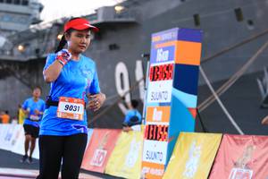 BIB: 9031
                            <button type="button" onclick="openModal(3131579)" class="btn btn-primary btn-sm float-right btn-popup" data-toggle="modal" data-target=".modal-high-quality">
                        <i class="fas fa-shopping-cart"></i> Add to Cart
                    </button>
                                            <button type="button" onclick="isThisMe(3131579, true)" class="btn btn-success btn-sm float-right btn-popup btn-isme hidden" data-toggle="tooltip" data-placement="bottom" title="นี่คือรูปของคุณใช่ไหม คลิกที่นี่เพื่อเอาเข้าอัลบั้ม">
                        <i class="fas fa-plus"></i> Add to album
                    </button>
                    <button type="button" onclick="isThisMe(3131579, false)" class="btn btn-warning btn-sm float-right btn-popup btn-isnotme hidden">
                        <i class="fas fa-ban"></i> Remove from album
                    </button>