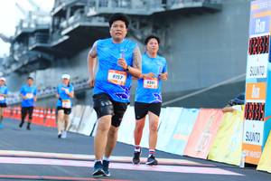 BIB: 839
                            <button type="button" onclick="openModal(3124132)" class="btn btn-primary btn-sm float-right btn-popup" data-toggle="modal" data-target=".modal-high-quality">
                        <i class="fas fa-shopping-cart"></i> Add to Cart
                    </button>
                                            <button type="button" onclick="isThisMe(3124132, true)" class="btn btn-success btn-sm float-right btn-popup btn-isme hidden" data-toggle="tooltip" data-placement="bottom" title="นี่คือรูปของคุณใช่ไหม คลิกที่นี่เพื่อเอาเข้าอัลบั้ม">
                        <i class="fas fa-plus"></i> Add to album
                    </button>
                    <button type="button" onclick="isThisMe(3124132, false)" class="btn btn-warning btn-sm float-right btn-popup btn-isnotme hidden">
                        <i class="fas fa-ban"></i> Remove from album
                    </button>