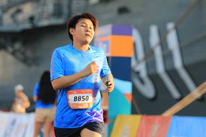 BIB: 8850
                            <button type="button" onclick="openModal(3113152)" class="btn btn-primary btn-sm float-right btn-popup" data-toggle="modal" data-target=".modal-high-quality">
                        <i class="fas fa-shopping-cart"></i> Add to Cart
                    </button>
                                            <button type="button" onclick="isThisMe(3113152, true)" class="btn btn-success btn-sm float-right btn-popup btn-isme hidden" data-toggle="tooltip" data-placement="bottom" title="นี่คือรูปของคุณใช่ไหม คลิกที่นี่เพื่อเอาเข้าอัลบั้ม">
                        <i class="fas fa-plus"></i> Add to album
                    </button>
                    <button type="button" onclick="isThisMe(3113152, false)" class="btn btn-warning btn-sm float-right btn-popup btn-isnotme hidden">
                        <i class="fas fa-ban"></i> Remove from album
                    </button>